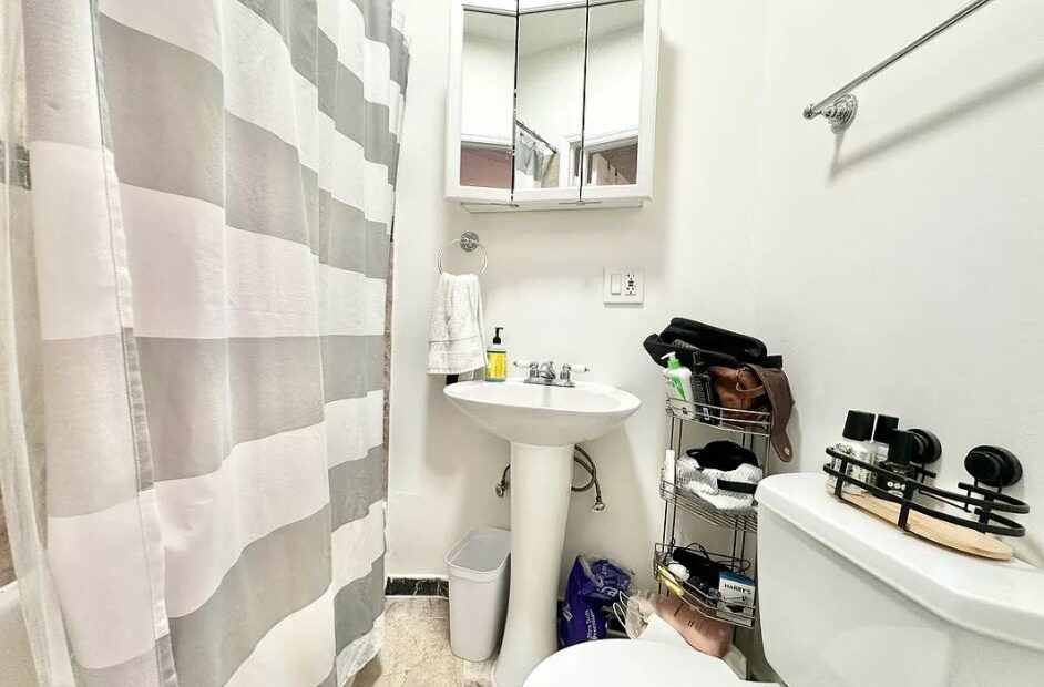 Amazing 2 bed on 9th Avenue in Chelsea