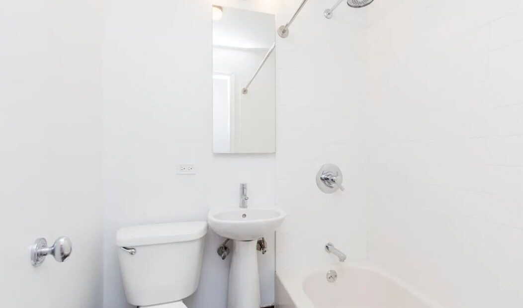 Amazing open layout on West 91st Street in Upper West Side