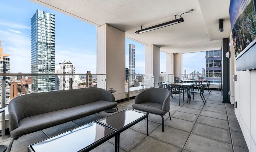 Amazing open layout on East 54th Street in Sutton Place