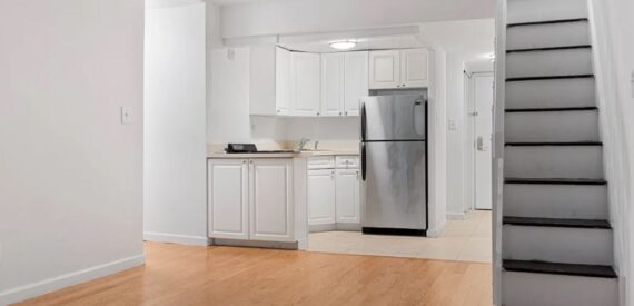 Amazing 1 bed on East 22nd Street in Gramercy Park