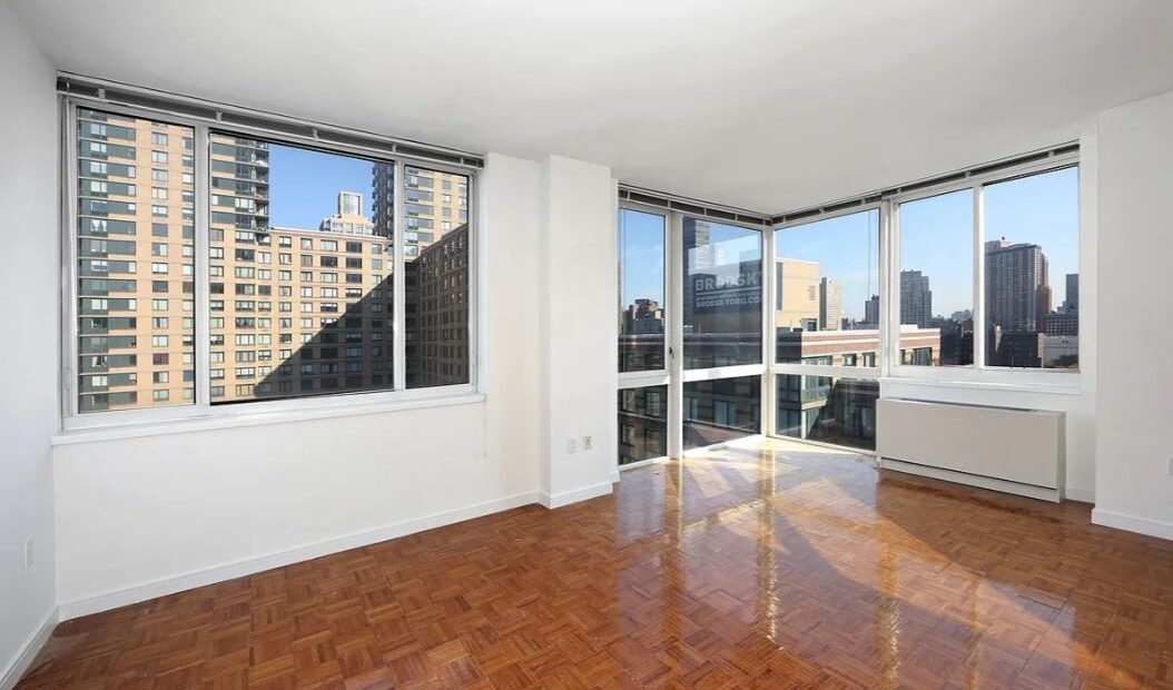 Amazing 1 bed on West End Avenue in Lincoln Square