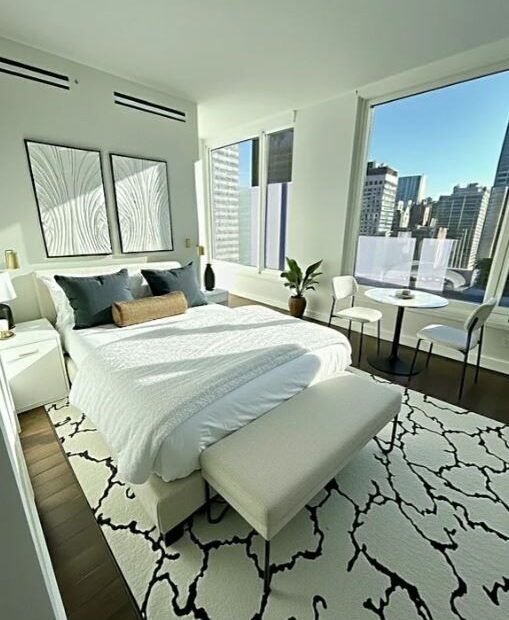 Amazing open layout on East 54th Street in Sutton Place