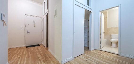 Amazing 1 bed on West 68th Street in Lincoln Square