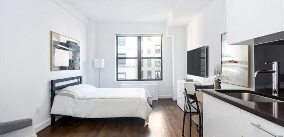 Amazing open layout on West 91st Street in Upper West Side