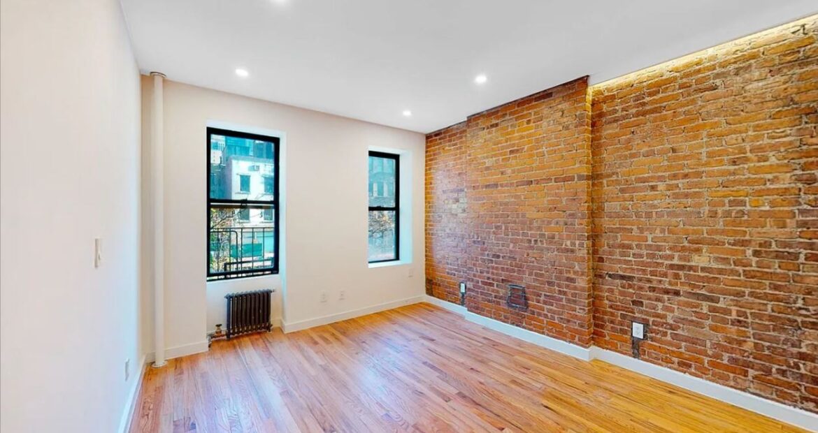 Amazing 1 bed on 9th Avenue in Hell’s Kitchen