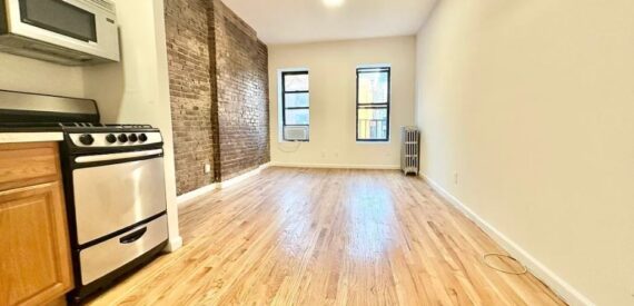 Amazing 1 bed on 9th Avenue in Hell’s Kitchen