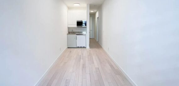 Amazing open layout on West 21st Street in Chelsea