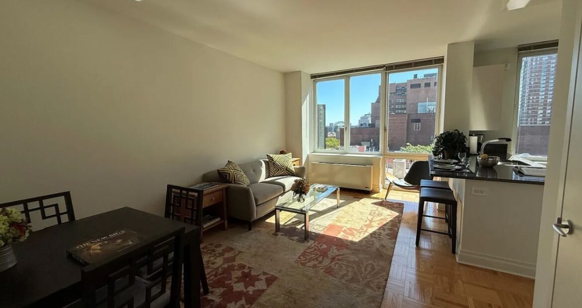 Amazing 1 bed on Lexington Avenue in Carnegie Hill