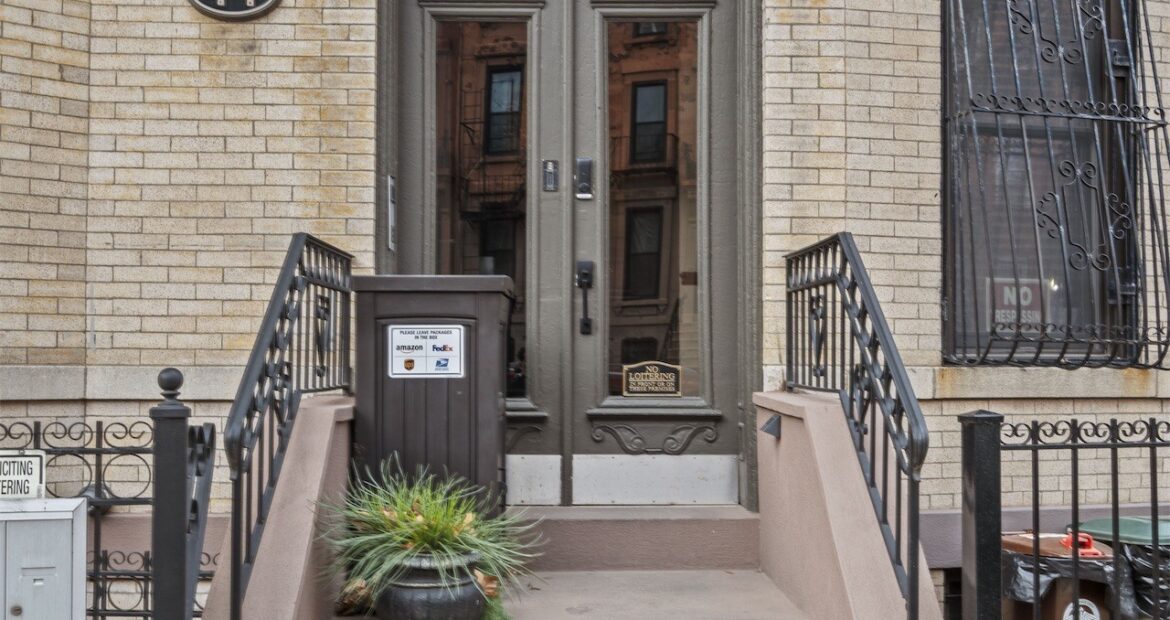 44 Decatur Street
