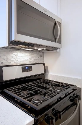 Amazing Studio on East 34th Street in Kips Bay