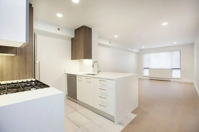 Amazing 1 bed on West 50th Street in Hell’s Kitchen
