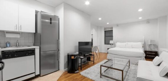Amazing Studio on West 58th Street in Midtown
