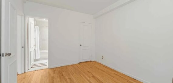 Amazing 1 bed on West 58th Street in Midtown