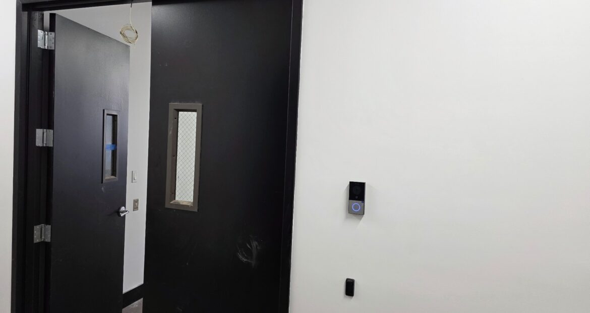 Spacious Flex Commercial Spaces for Lease in Prime Bushwick Location – 1,300 SF