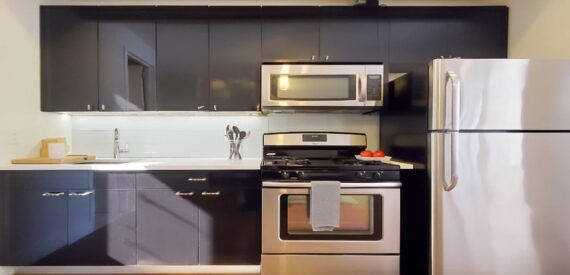 Spacious 4BR Ridgewood Apartment w/ Laundry, Roof Access & No Broker Fee!