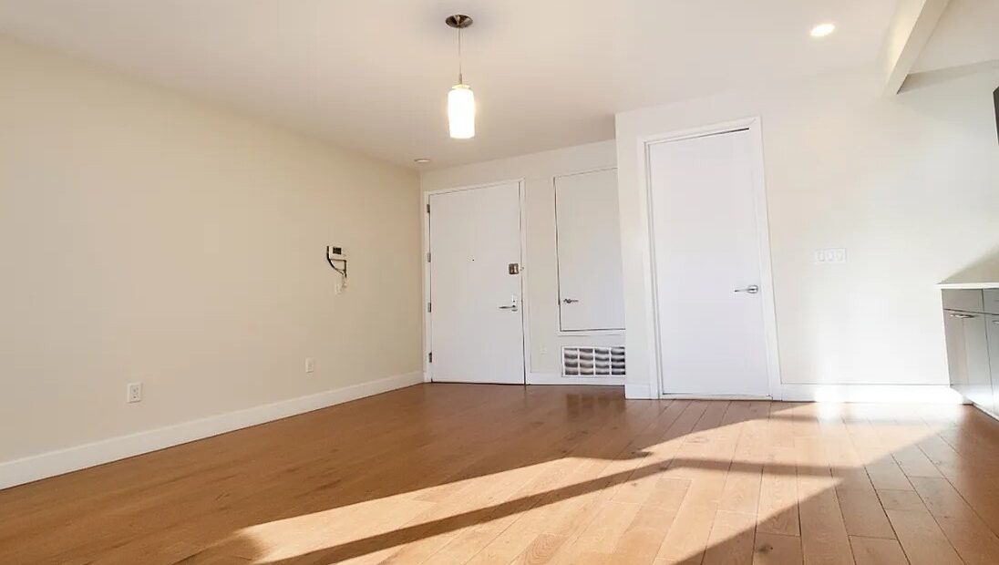 Spacious 4BR Ridgewood Apartment w/ Laundry, Roof Access & No Broker Fee!