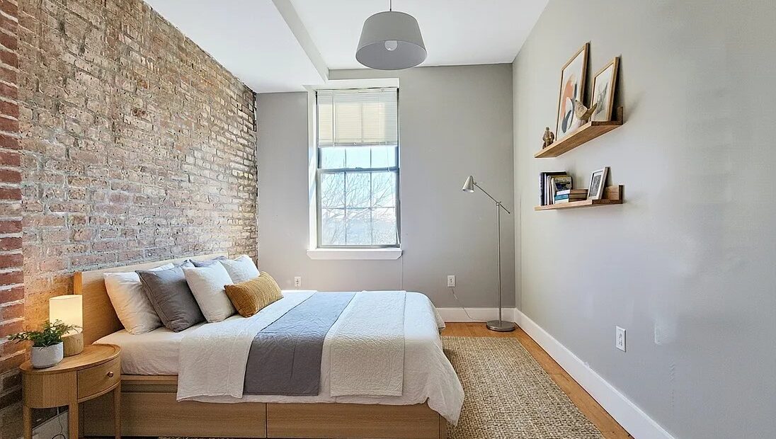 Spacious 4BR Ridgewood Apartment w/ Laundry, Roof Access & No Broker Fee!