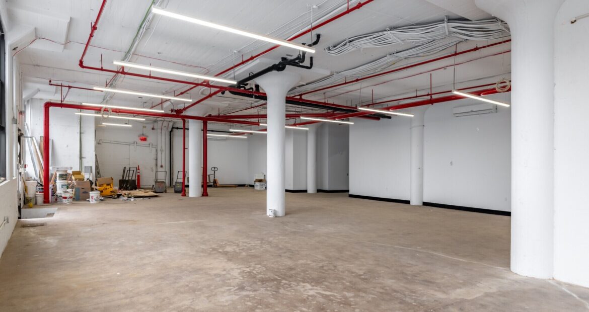 Spacious Flex Commercial Spaces for Lease in Prime Bushwick Location – 1,300 SF