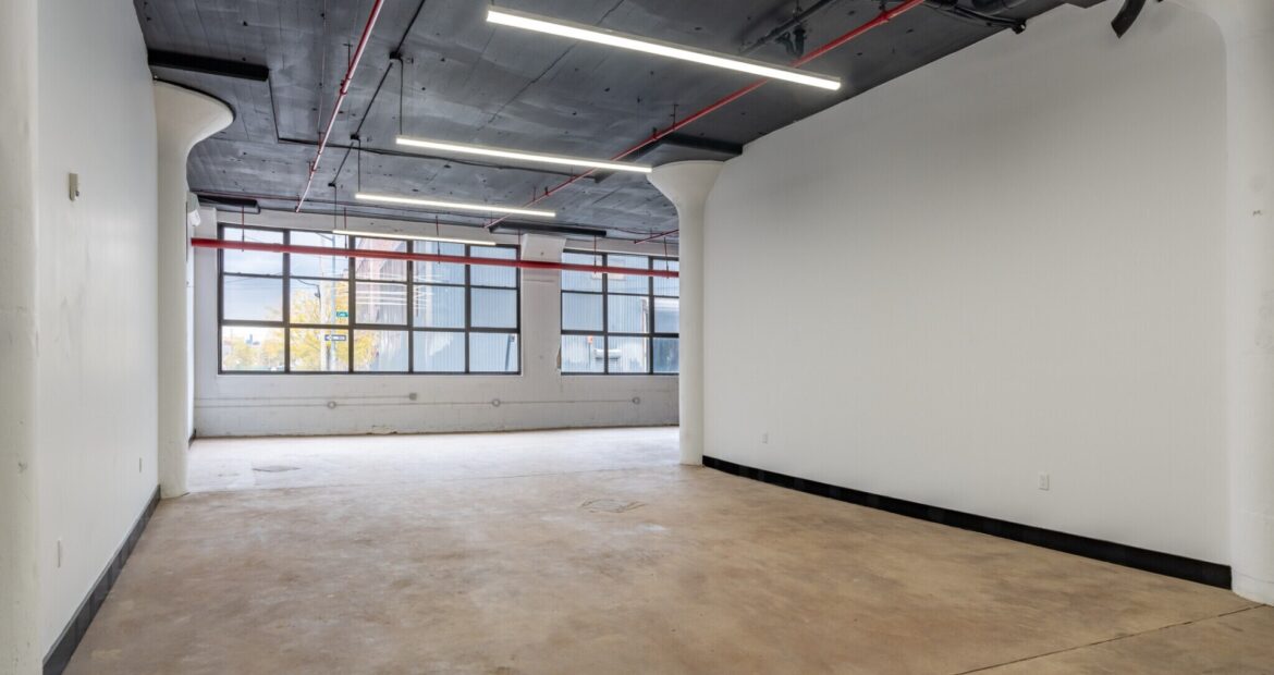 Spacious Flex Commercial Spaces for Lease in Prime Bushwick Location – 1,300 SF