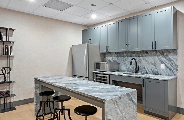 Amazing Studio on East 34th Street in Kips Bay