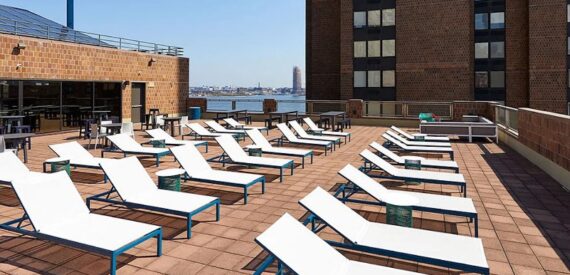 Amazing 2 bed on Waterside Plaza in Kips Bay