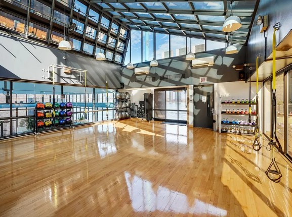 Amazing 1 bed on Waterside Plaza in Kips Bay