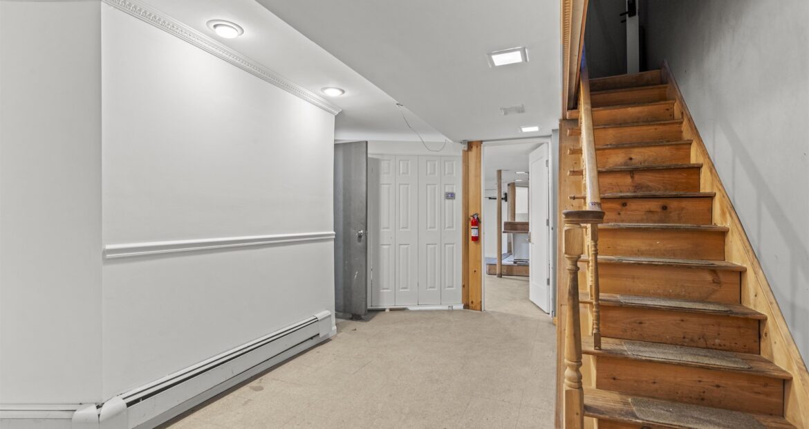 44 Decatur Street