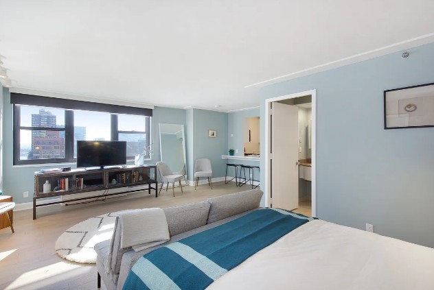 Amazing Studio on East 34th Street in Kips Bay