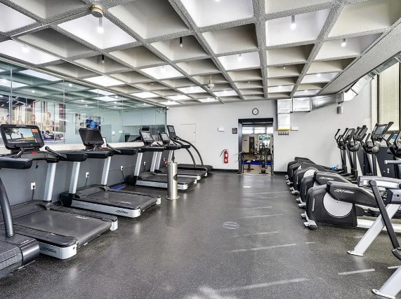 Amazing Studio on Waterside Plaza in Kips Bay