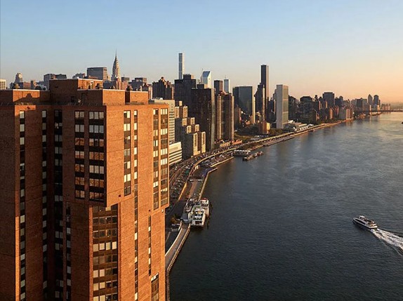 Amazing Studio on Waterside Plaza in Kips Bay