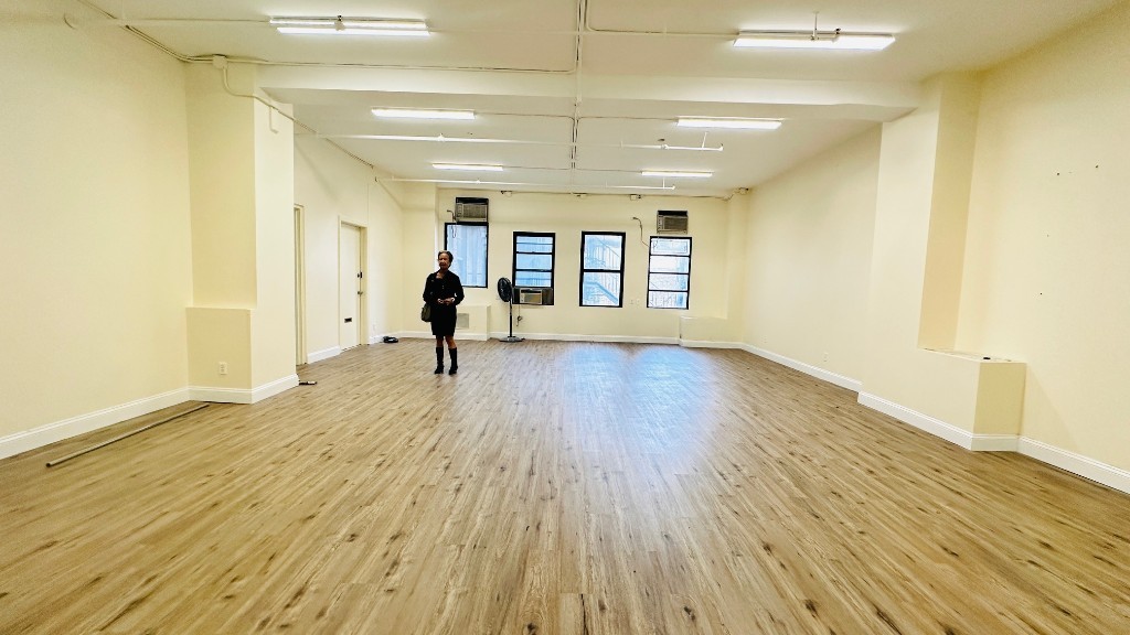 Bright, Versatile 1,200 Sq Ft Creative Studio/Office in Midtown Chelsea