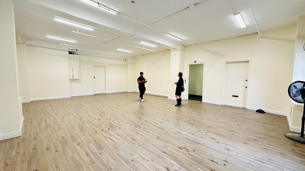 Bright, Versatile 1,200 Sq Ft Creative Studio/Office in Midtown Chelsea