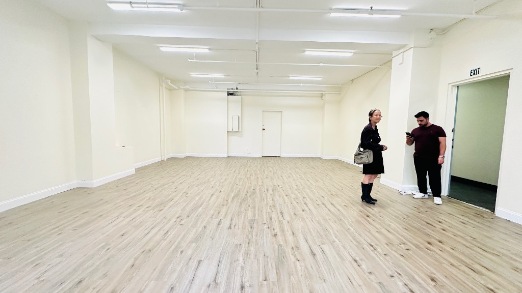 Bright, Versatile 1,200 Sq Ft Creative Studio/Office in Midtown Chelsea