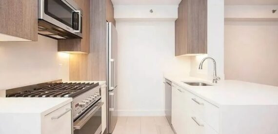 Amazing 1 bed on West 50th Street in Hell’s Kitchen