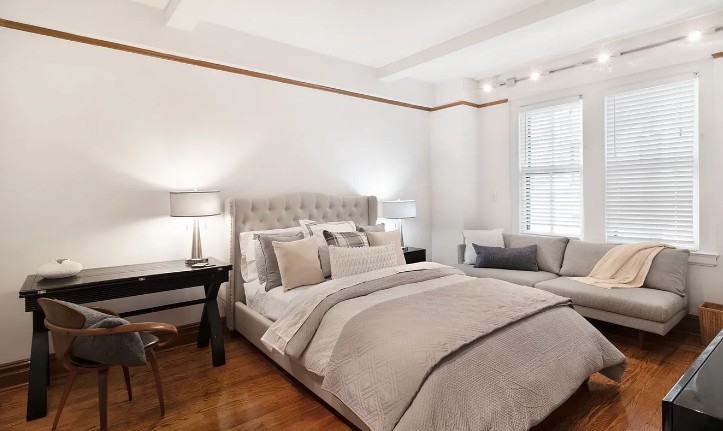 Amazing Studio on West 58th Street in Midtown