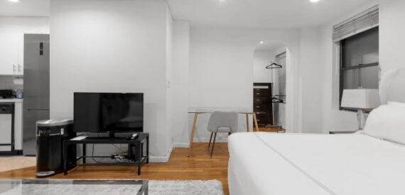 Amazing Studio on West 58th Street in Midtown
