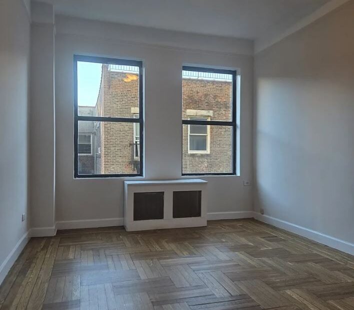 Amazing 1 bed on West 106th Street in Manhattan Valley