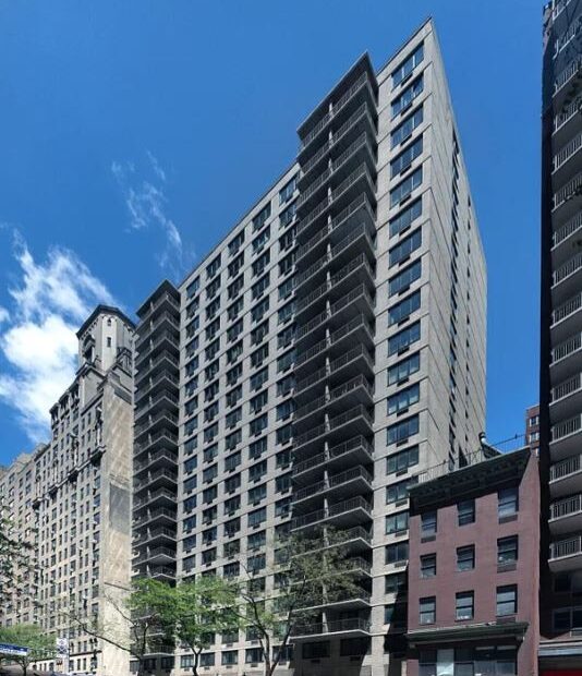 Amazing 1 bed on East 34th Street in Murray Hill