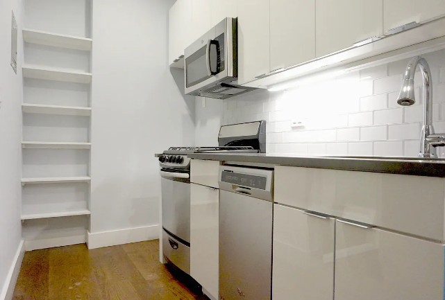 Amazing Studio on East 27th Street in Kips Bay