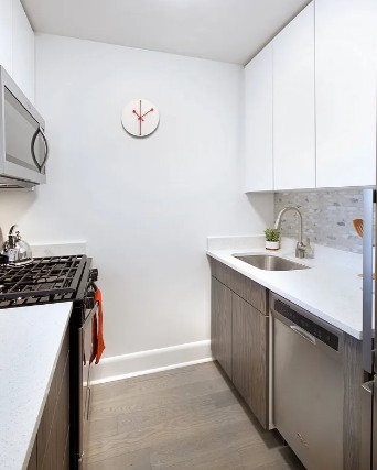 Amazing Studio on East 34th Street in Kips Bay