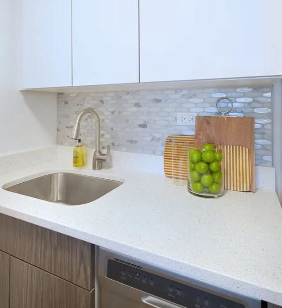 Amazing open layout on East 34th Street in Kips Bay