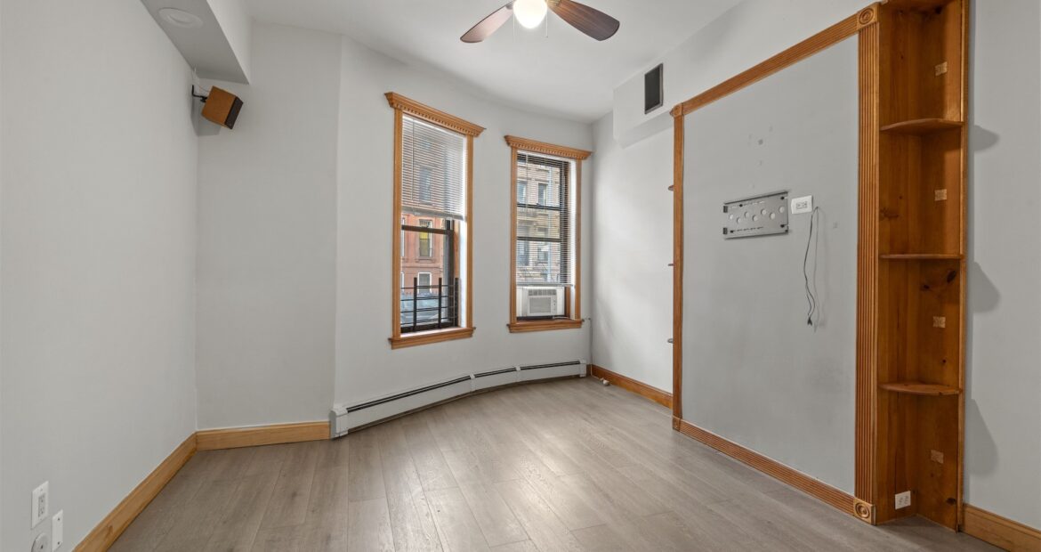 44 Decatur Street