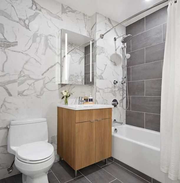 Amazing open layout on Greenwich Street in West Village