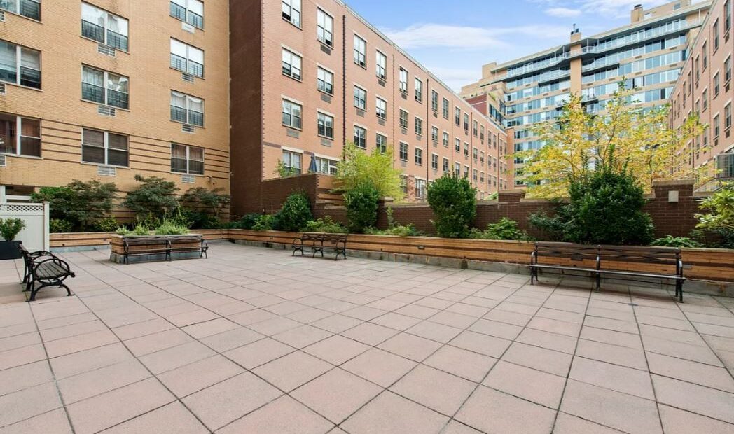 Amazing 1 bed on Manhattan Avenue in South Harlem