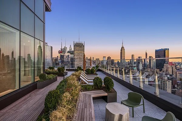 Hudson Yards New High Floor 2 Bedroom