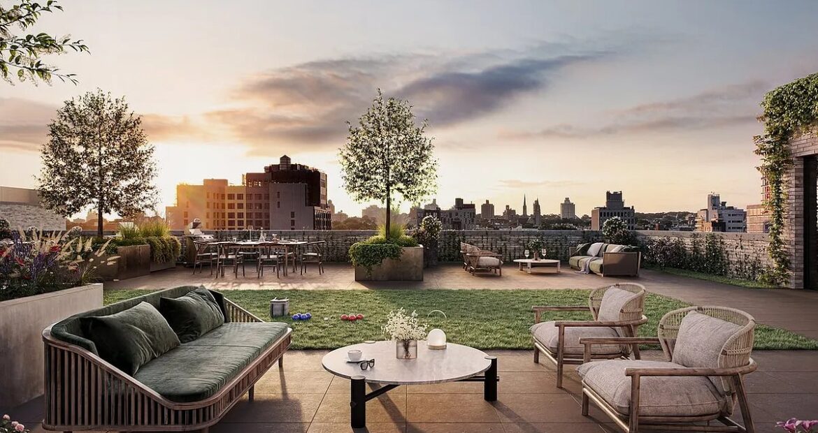 New Luxury Studio W/Terrace