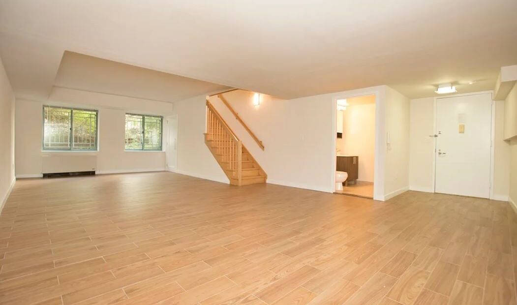 Amazing 1 bed on Jane Street in West Village