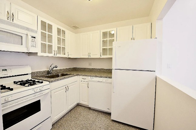 Amazing Studio on Beaver Street in Financial District