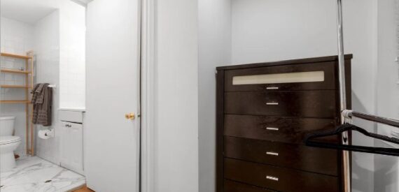 Amazing Studio on West 58th Street in Midtown