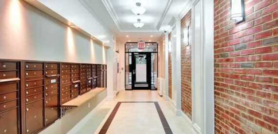 Amazing 2 bed on Manhattan Avenue in South Harlem